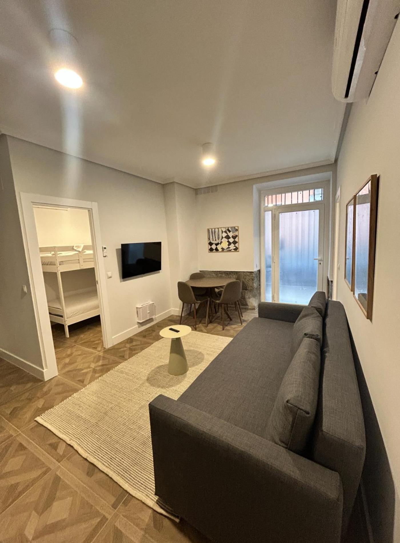מדריד Sunny Apt 9Pax 4 Habitaciones En Minas-Malasana E3 מראה חיצוני תמונה