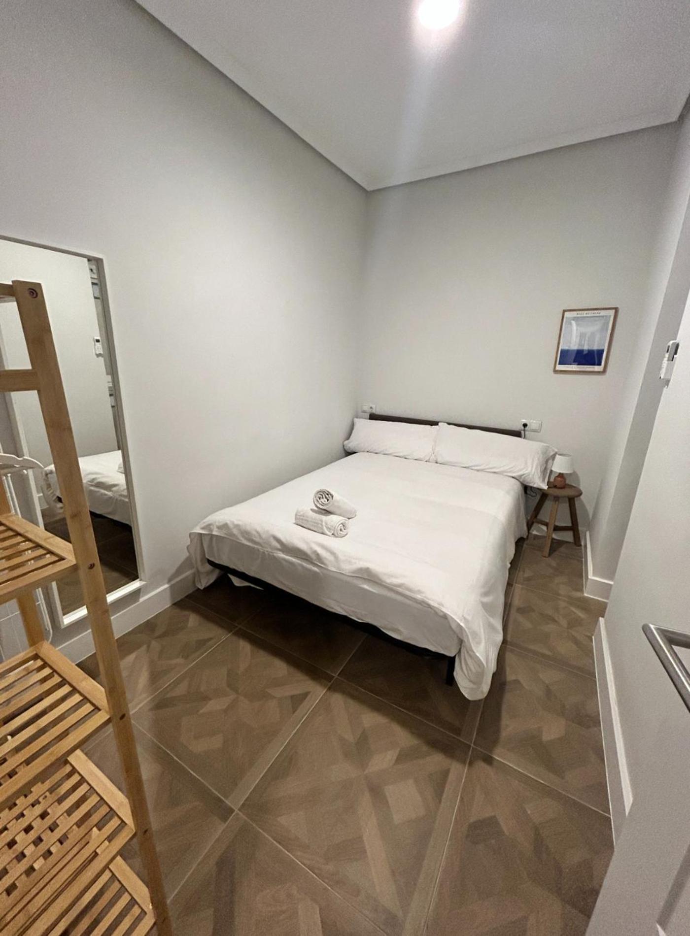 מדריד Sunny Apt 9Pax 4 Habitaciones En Minas-Malasana E3 מראה חיצוני תמונה